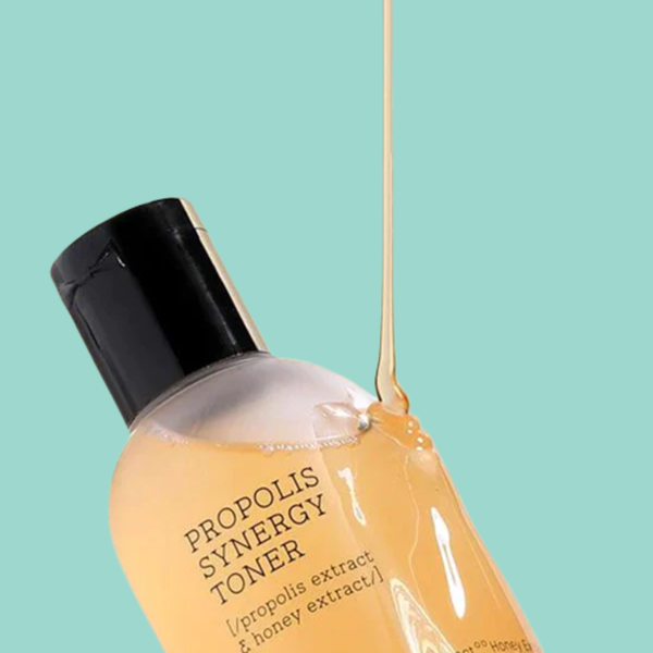 Full Fit Propolis Synergy Toner by COSRX 150ml — Glow. Restore. FOREVA.